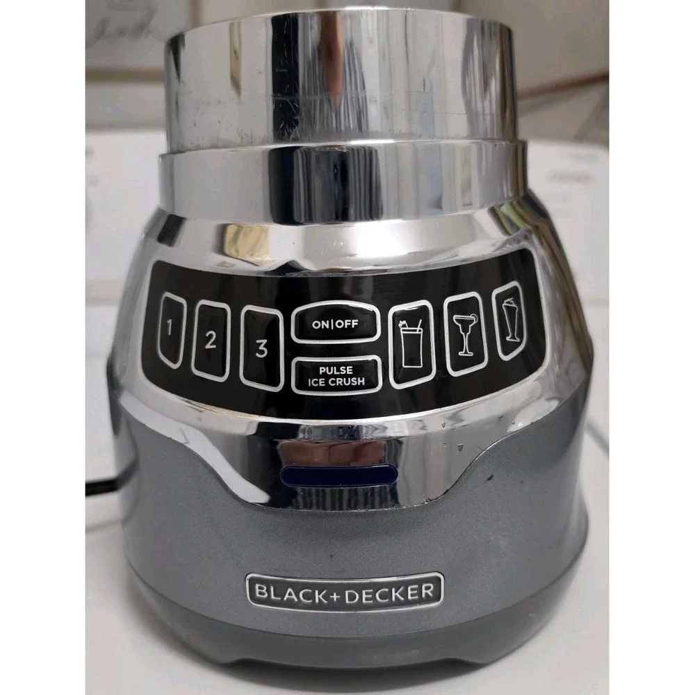Black+Decker Blender BL1300 – Glass Pitcher, 6 Blend Modes, Safe Pour Spout